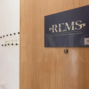 Apartamento Designed Minimalist - Center By Rems, Málaga